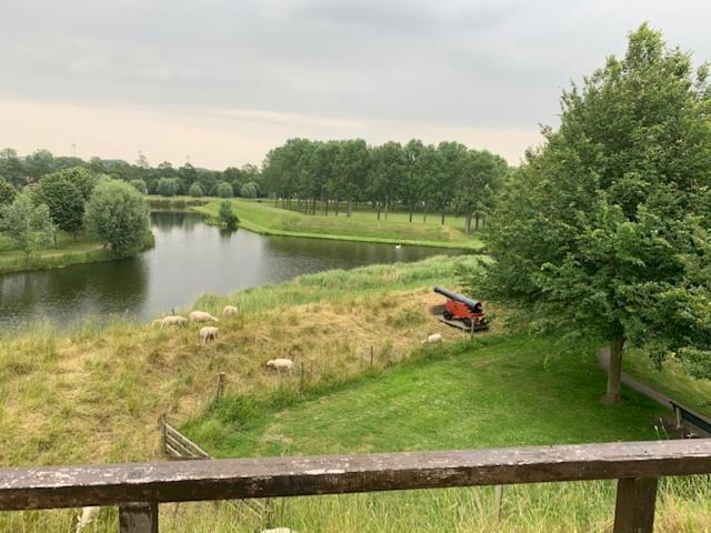 Oostvoornsch Gastenverblijf Oostvoorne Esterno foto