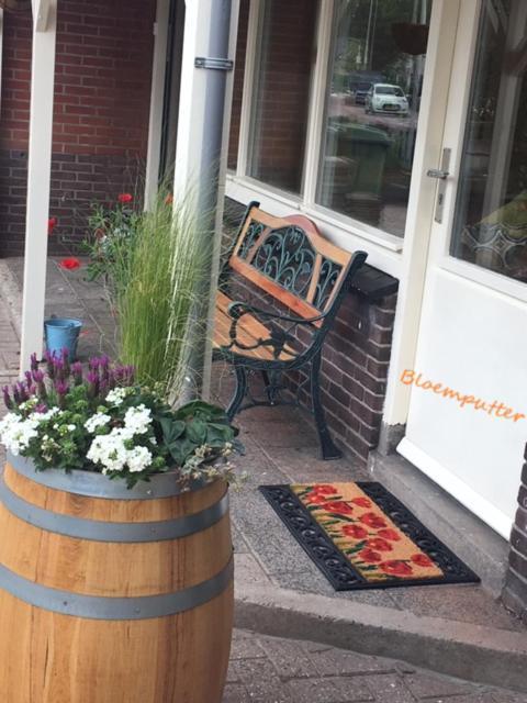 Oostvoornsch Gastenverblijf Oostvoorne Esterno foto